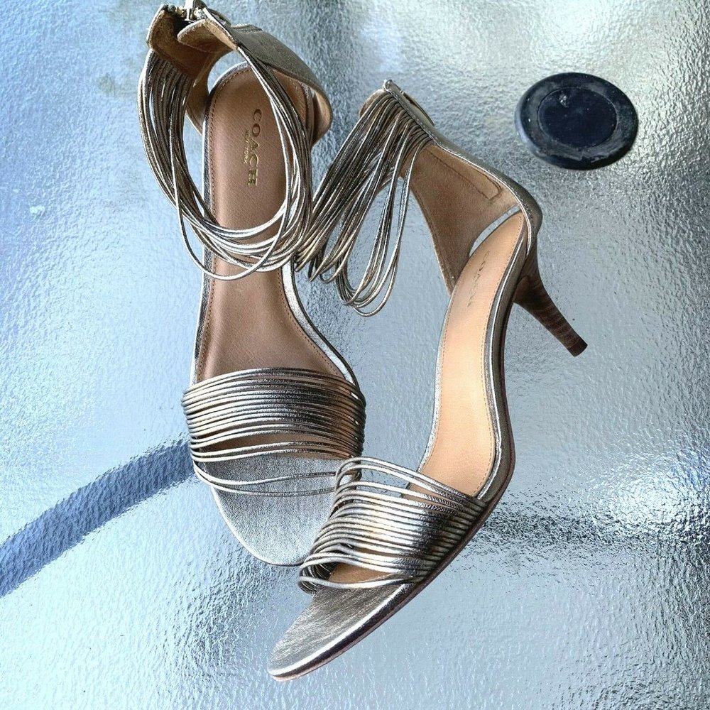 Coach Gold Strappy leather Dress Sandals 9B - Picture 3 of 8